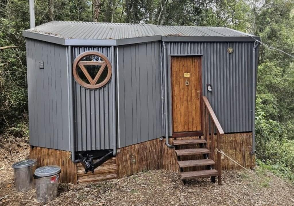 Tiny Home - 1EarthMedia A tiny home at Narara Ecovillage