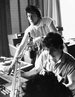 026-300 - 1EarthMedia