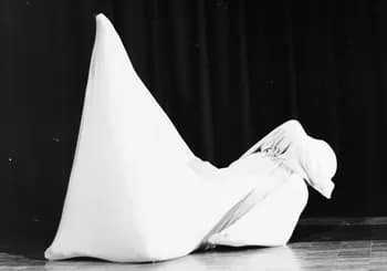 Bangarra - 1EarthMedia Bangarra Dance Theatre 1989 inspired by Martha Graham © 1989 Mark Anning photo