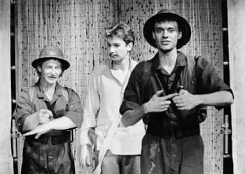 ManEqualsMan-9 - 1EarthMedia Brecht's Man Equals Man performed by Theatre of the Deaf