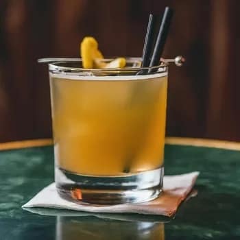 VieuxCarre350 - 1EarthMedia Vieux Carre cocktail