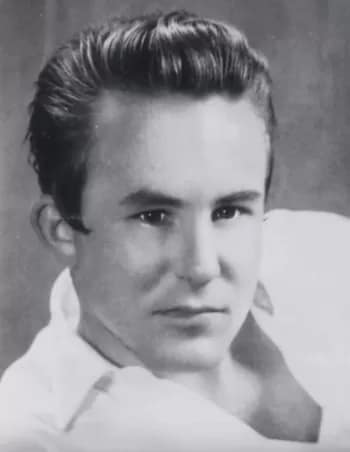 JohnnyOkeefe002 - 1EarthMedia Johnny O'Keefe