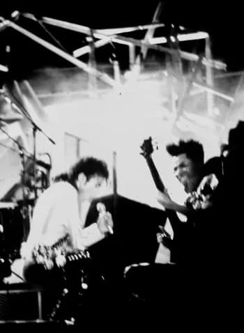 Michael Jackson guitarist - 1EarthMedia Michael Jackson in concert © Mark Anning photo 1987