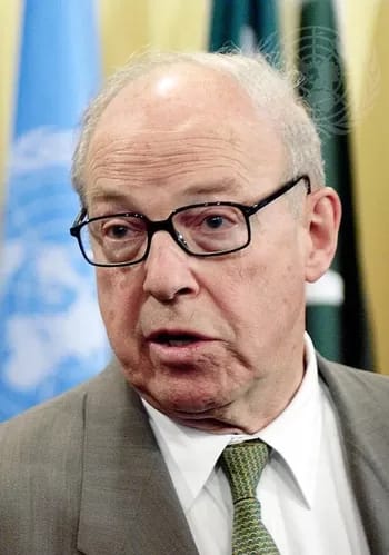 UN Inspectors Found No WMD in Iraq Before Invasion Dr. Hans Blix, Executive Chairman of the UN Monitoring, Verification and Inspection Commission (UNMOVIC) UN Photo/Eskinder Debebe