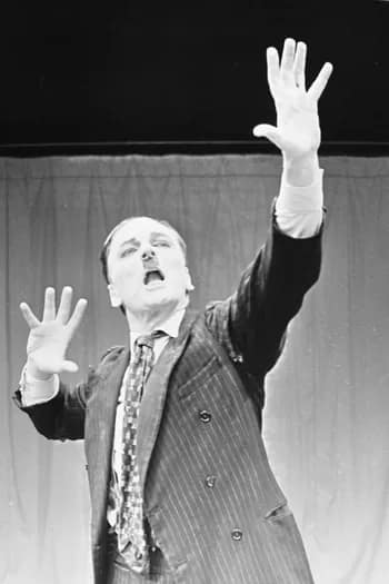 JohnBell-ResistableRise - 1EarthMedia John Bell in Brecht's Resistible Rise of Arturo Ui © 1985 Mark Anning photo