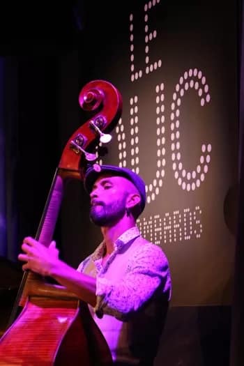 Fabricio Nicolas-Garcia - 1EarthMedia Daniel Gassin Crossover Band at Duc des Lombards