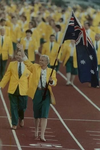 Lisa Curry Auckland - 1EarthMedia Lisa Curry-Kenny carries the Australian national flag during the Opening Ceremony in Auckland at the XIVth Commonwealth Games.