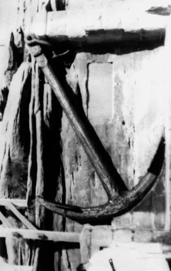 DunbarAnchor350 - 1EarthMedia Dunbar anchor