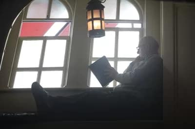 frankalicia006-400 - 1EarthMedia Captain Frank Allica in the Great Cabin, HMB Endeavour. Sydney, Australia - Tauranga, New Zealand, 12-27 September 2019 © 2019 Mark Anning photo