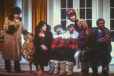 GodsFavouritePhillipStTheatre-1-18 - 1EarthMedia