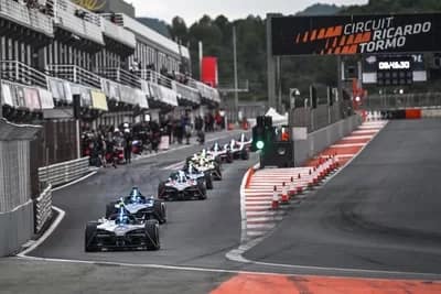 FormulaE02 - 1EarthMedia