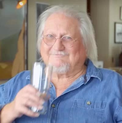 Radio legend Doug Mulray goes off the air Uncle Doug Mulray