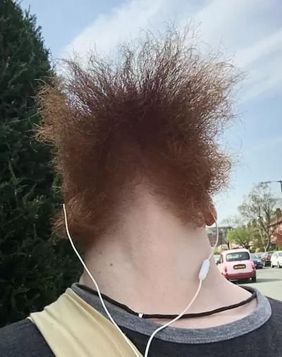 beards02 - 1EarthMedia bearded men looking up