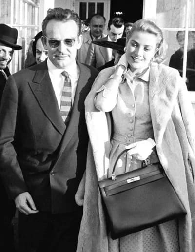 Grace Kelly - 1EarthMedia Prince Rainier, Grace Kelly and her Hermés Kelly bag