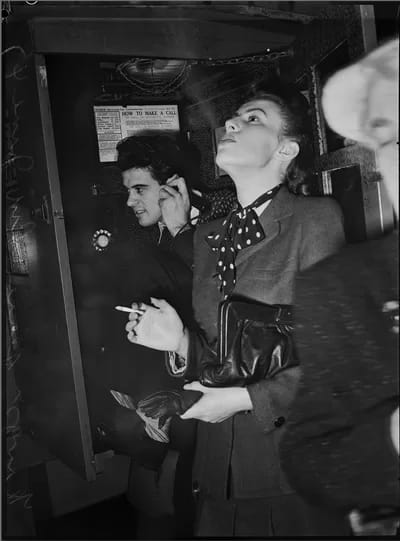 KingsCrossRayOlsen - 1EarthMedia Kings Cross by Ray Olsen