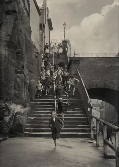 Cazneaux - 1EarthMedia Harold Cazneaux - Fairy Lane steps (1910).
