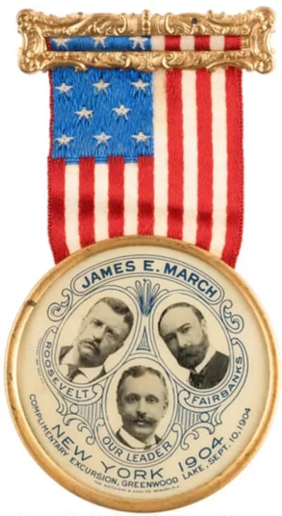 politicalButton005-400 - 1EarthMedia US political campaign buttons