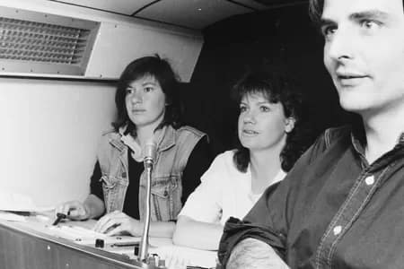 NIDA020 - 1EarthMedia NIDA National Institute of Dramatic Arts 1985 © Mark Anning photo All Rights Reserved