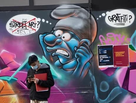 Visual Literacy in the Digital Age Paris street art or graffiti? © Mark Anning photo 2022