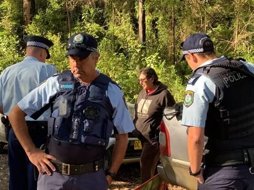 Susie_arrest_Jan9_Bulga-500 - 1EarthMedia Susie Russell arrested