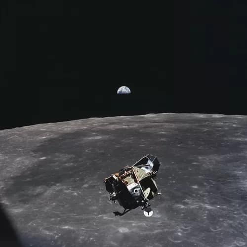 HasselbladMoon05-500 - 1EarthMedia Apollo 11 ascent stage, with astronauts Armstrong and Aldrin aboard, is photographed in lunar orbit