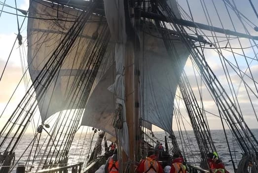 HMB Endeavour © Mark Anning photo 2019