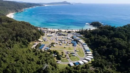 Reflections Bonny Hills - 1EarthMedia Reflections Seal Rocks