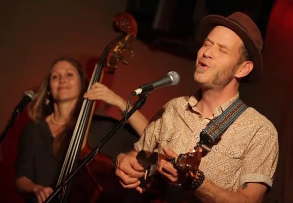 Scott Cook and Pamela Mae by Andy Stanislav