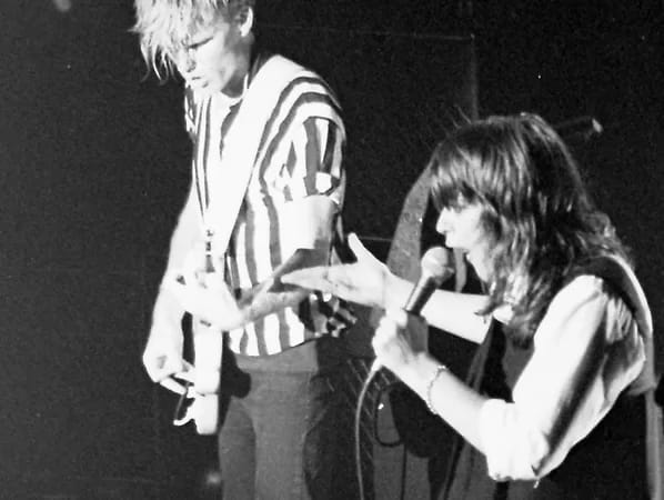 divinyls02-190101036-450 - 1EarthMedia Chrissie Amphlett sings during a performance by Divinyls at Selinas, Coogee Bay © 1983 Mark Anning photo