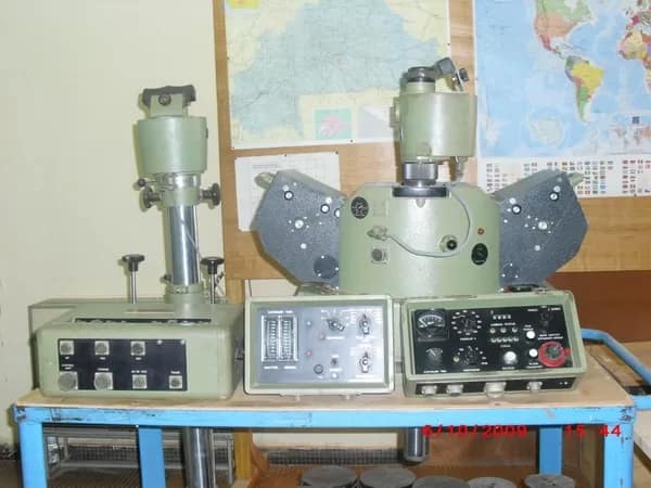 RC10camera-web - 1EarthMedia Wild Heerbrugg RC-10 Mapping Camera