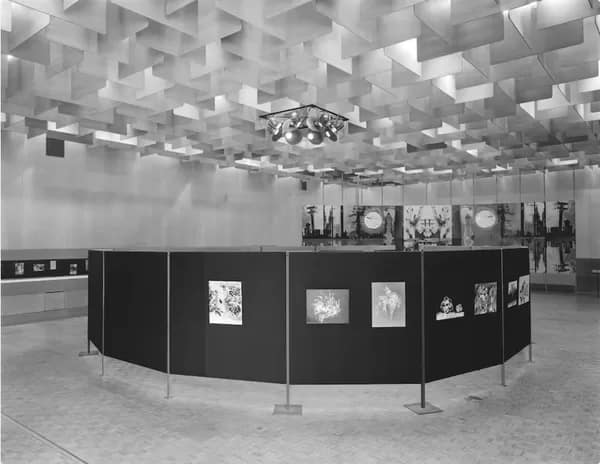 OzPhoto006-600 - 1EarthMedia Frontiers, National Gallery of Victoria, Melbourne, 1971. Courtesy National Gallery of Victoria, Melbourne