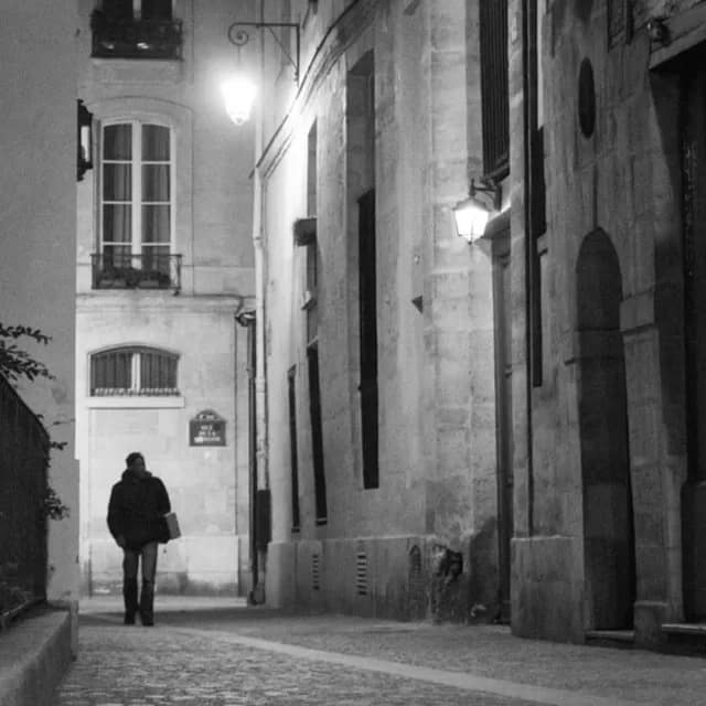 medieval-paris - 1EarthMedia Medieval Paris