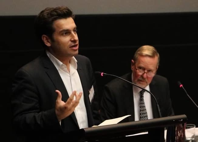 AustraliaInstitute-BesserDempster - 1EarthMedia Linton Besser and Quentin Dempster