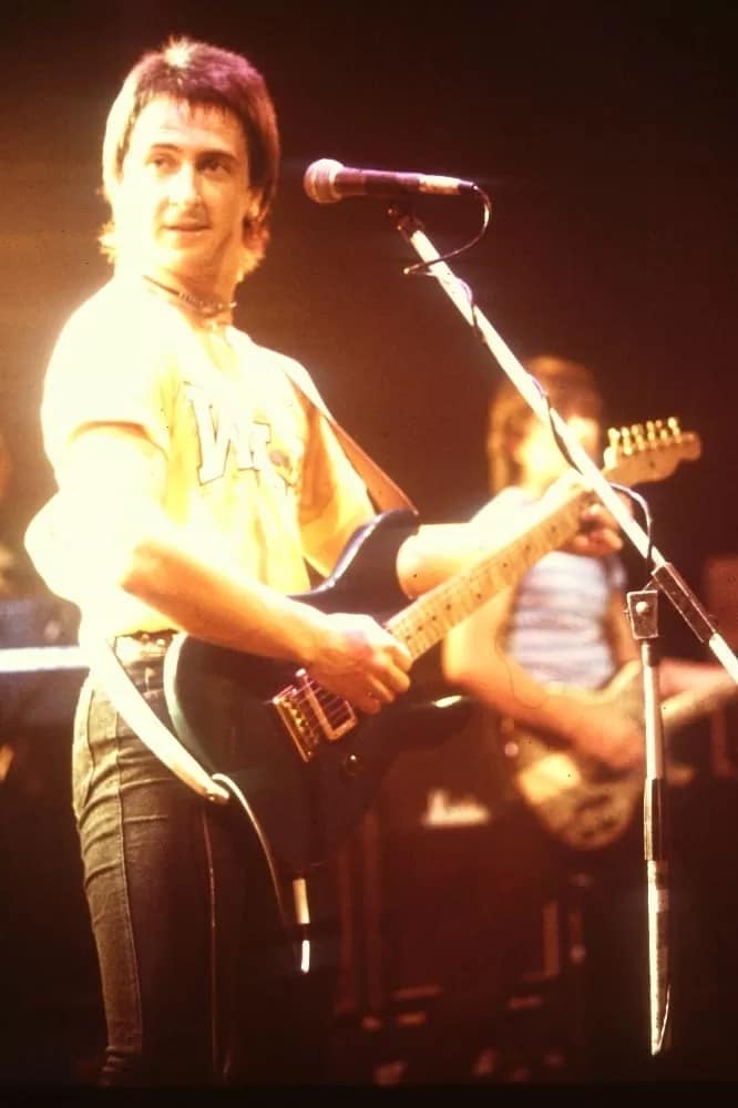 277247127_5195431463813048_6683358092548140179_n - 1EarthMedia Randall Waller, Avion © Mark Anning photo 1985