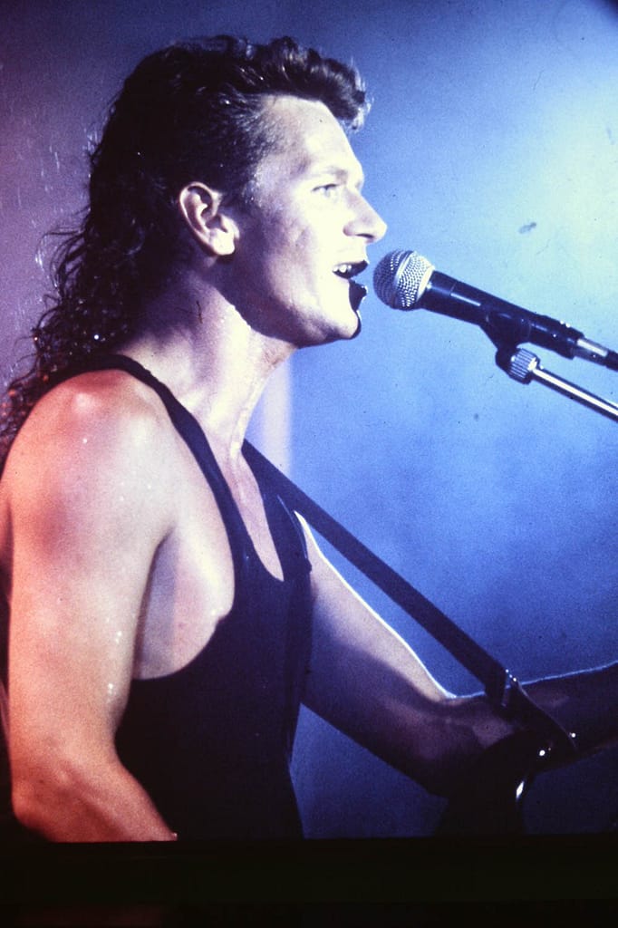 Iva Davies and Icehouse -© Mark Anning photo - 1EarthMedia Iva Davies and Icehouse 1987 © Mark Anning photo