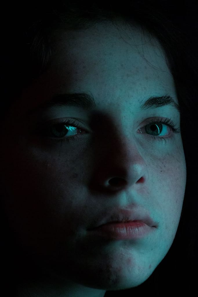 Head-On-007 - 1EarthMedia