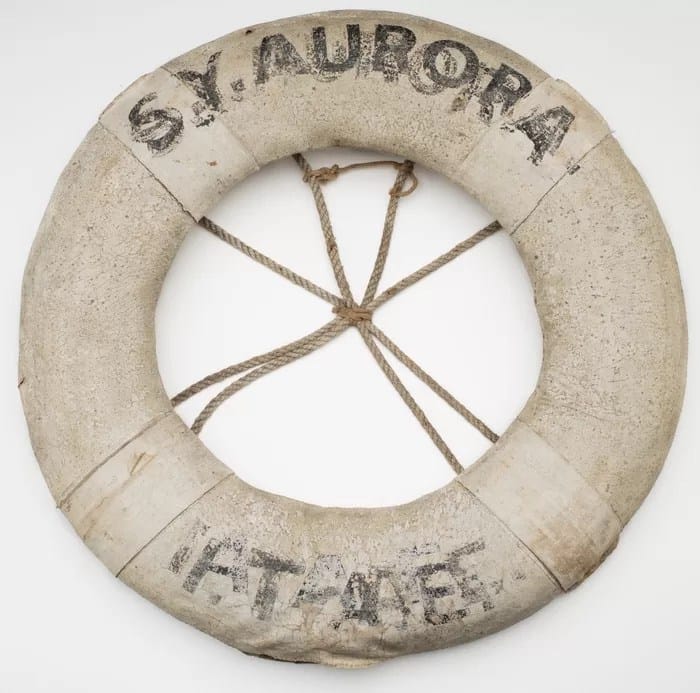 SYaurora005 - 1EarthMedia SY Aurora lifebuoy