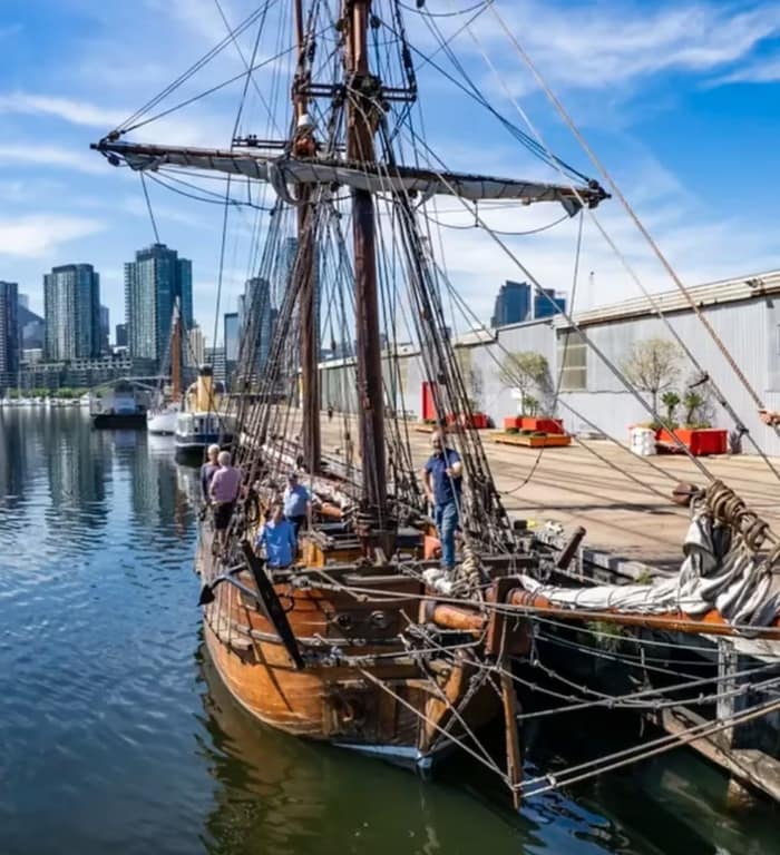 MelbourneHeritageFleet003-700 - 1EarthMedia