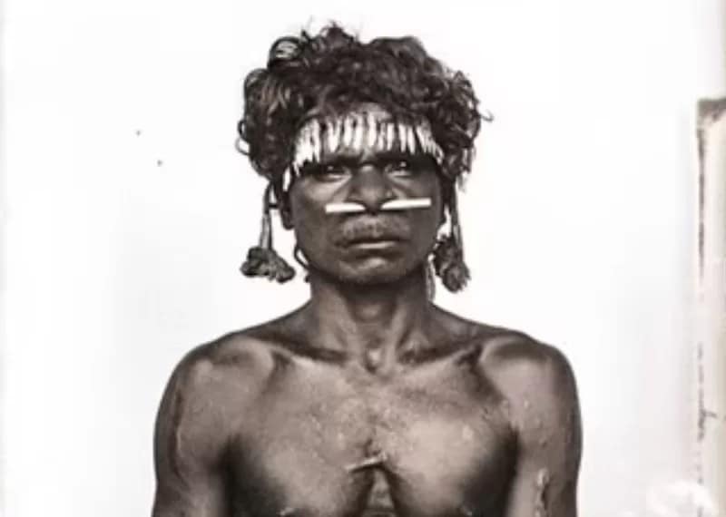 LarrakiaRepatriation003 - 1EarthMedia Biliamuk, Senior Larrakia Man, photographed in 1890 wearing kangaroo tooth Larrakia Headband