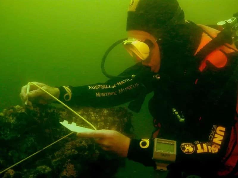 Museum Diver Newport 2019 - 1EarthMedia Australian National Maritime Museum diver in Newport Harbor 2019