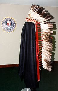 headdress - 1EarthMedia Geronimo's Headdress