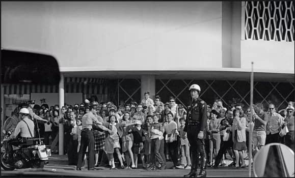 PaulMcCartney010-350 - 1EarthMedia Paul McCartney, Ed Sullivan